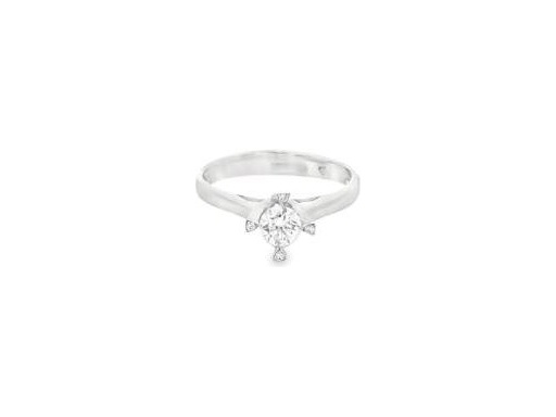 18K White Gold Ring with Natural Round Diamond and Accent Diamonds in Star Setting